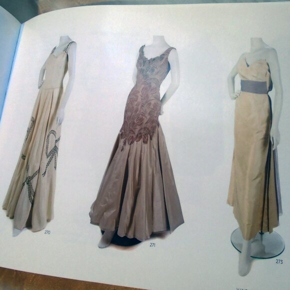 Vintage Couture & Accessories Book Guide for Luxury Fashion - Leslie Hindman - Picture 4 of 11